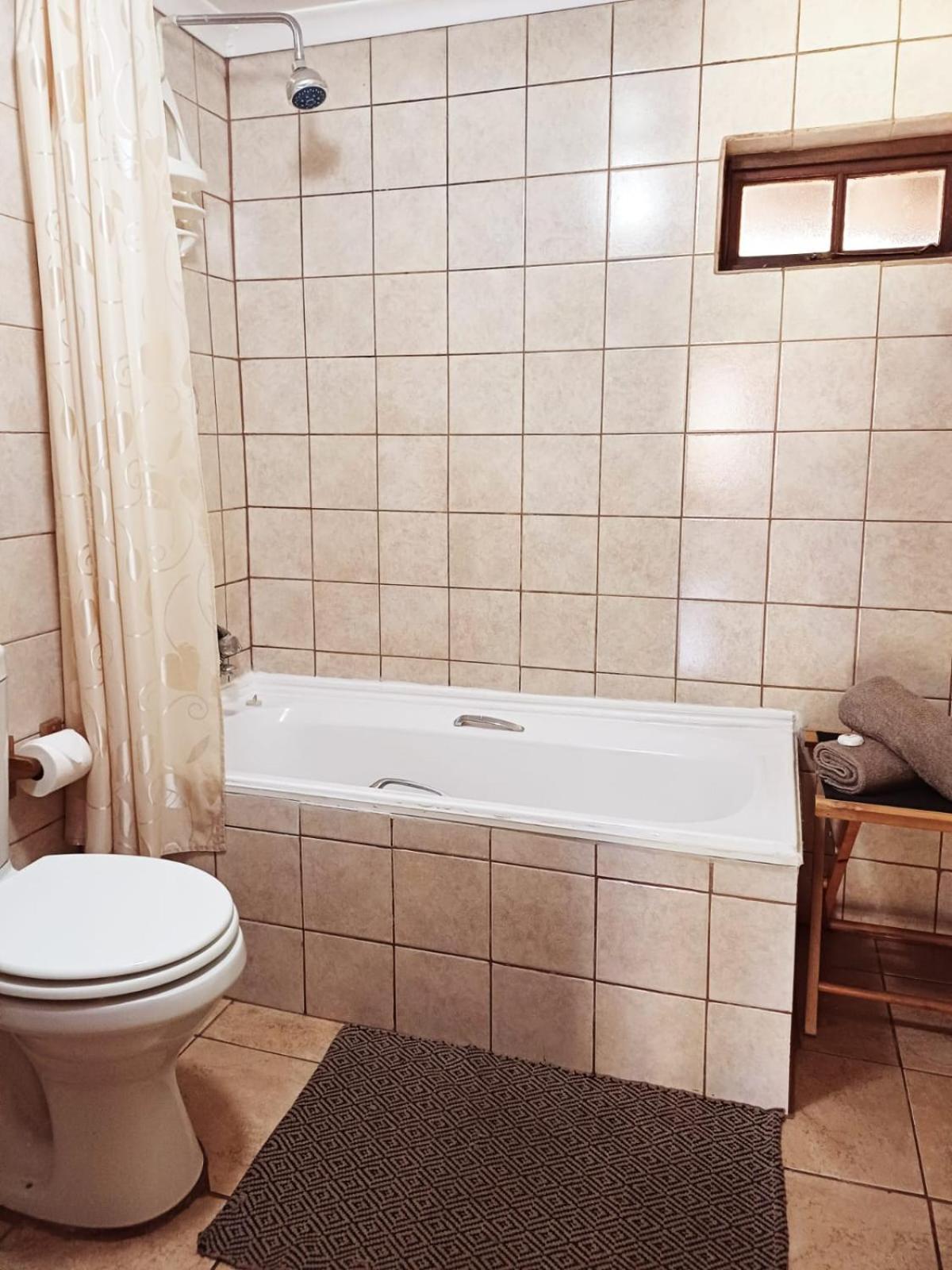 Brentwood Lodge Deneysville Стая снимка